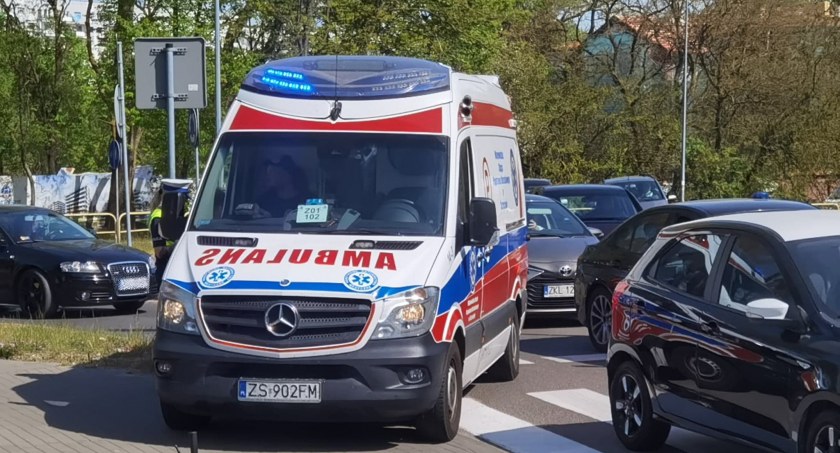 Dodatkowa karetka w powiecie