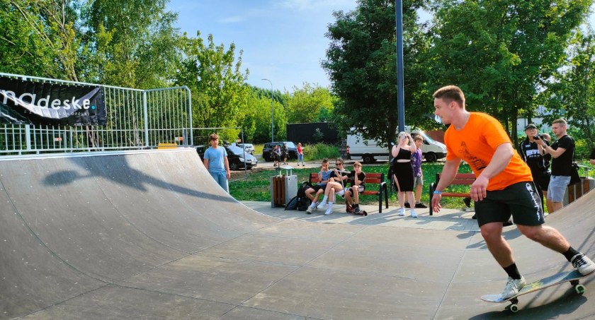Skatepark w Podczelu oficjalnie otwarty | zdjęcia, wideo