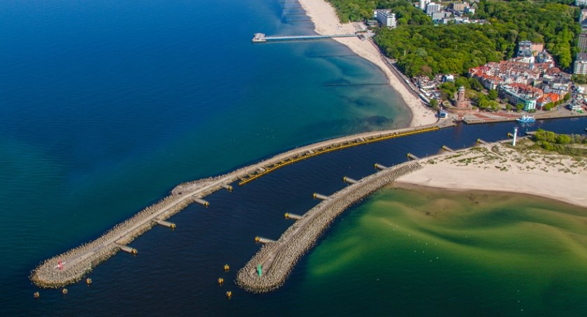Płatne wejście na Falochron Wschodni | ceny biletów, kto może wejść za darmo?