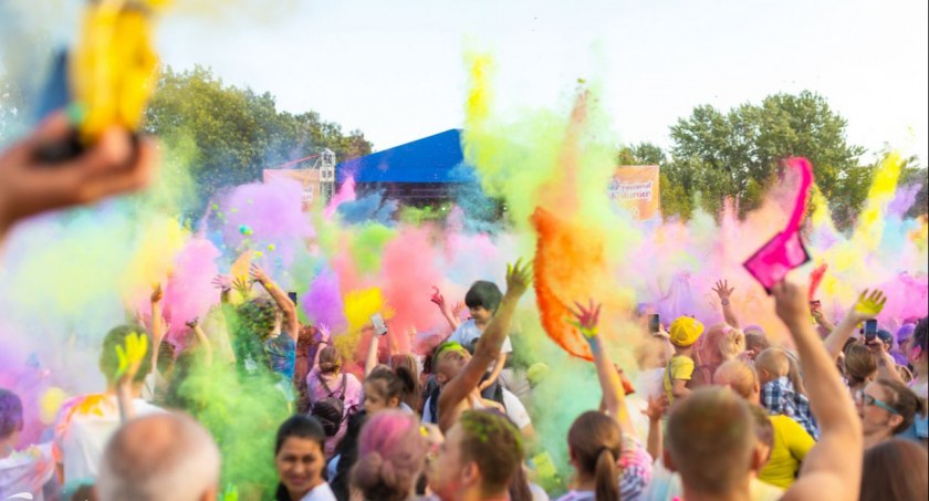 Holi Festival w Siemyślu