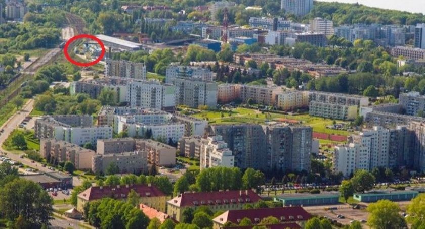 50-metrowy maszt przy uzdrowisku. Były protesty, list posła, teraz opinia organizacji turystycznej