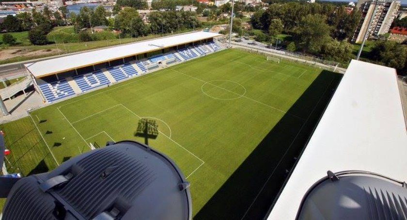 Nie tylko podgrzewana murawa, ale i modernizacja stadionu. Miasto złoży wniosek o rządową kasę