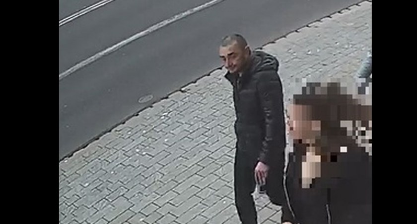 Zabił mewę, szuka go policja. Poznajesz tego mężczyznę?