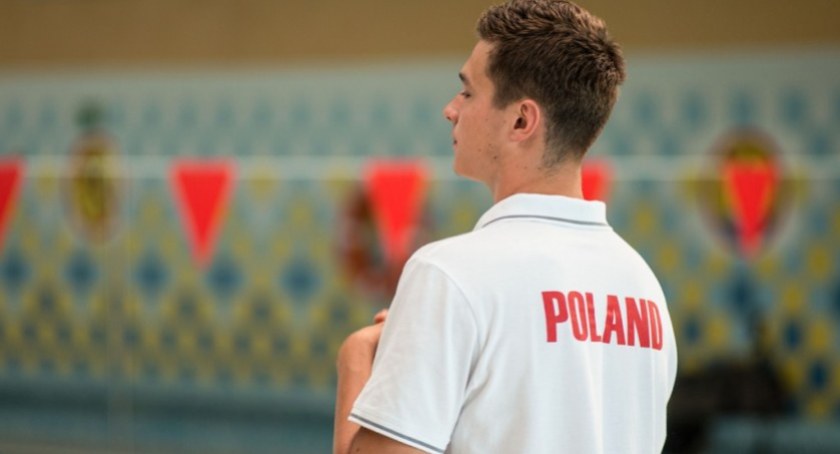 Polscy pływacy ze złotym medalem Uniwersjady. Wśród nich mieszkaniec Grzybowa