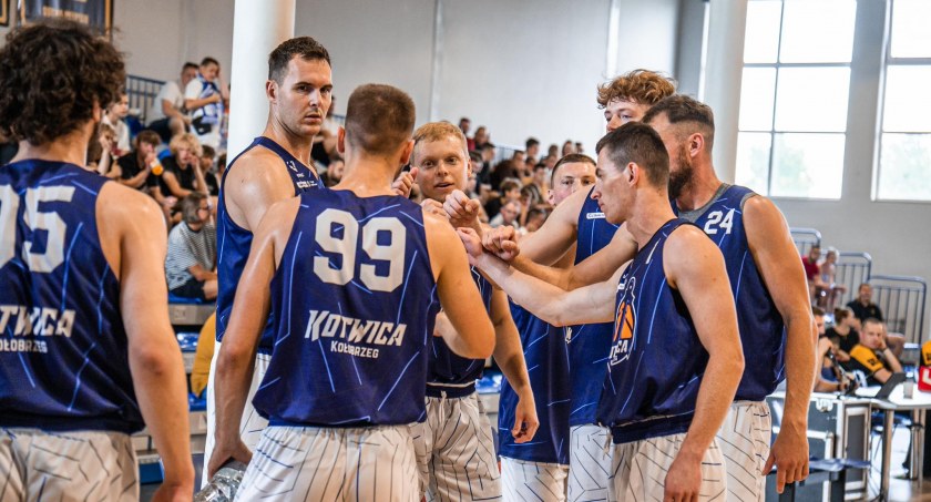 Wysoki wynik w pierwszym sparingu Sensation Kotwicy | skrót i zdjęcia