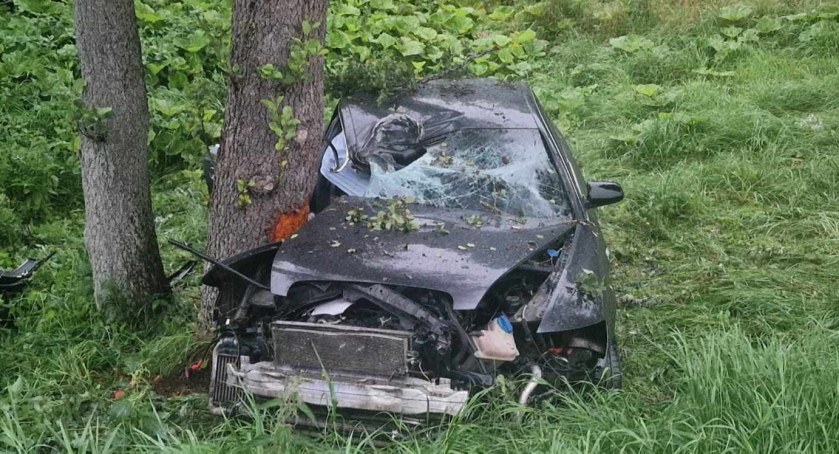 Groźny wypadek pod Gościnem. Są poszkodowani | zdjęcia