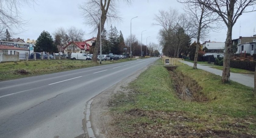 Ścieżka rowerowa przy ul. Grzybowskiej. Wkrótce poznamy wykonawcę