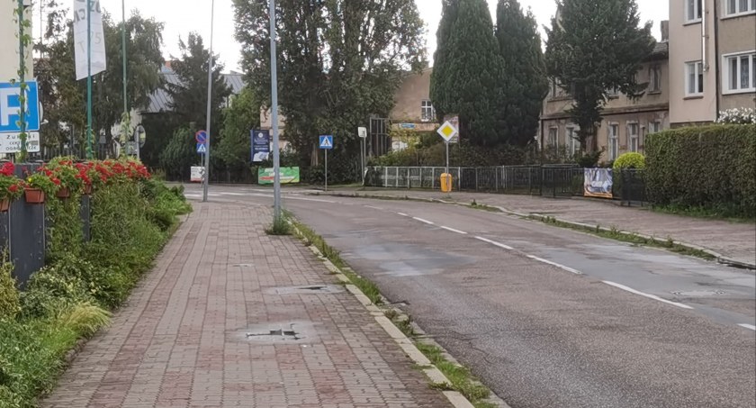Rusza remont Jedności Narodowej – powiat podpisał umowę