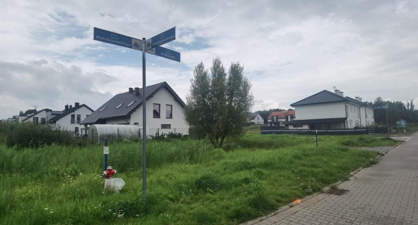 Nowy plac na Osiedlu Sienkiewiczowskim już za 90 dni