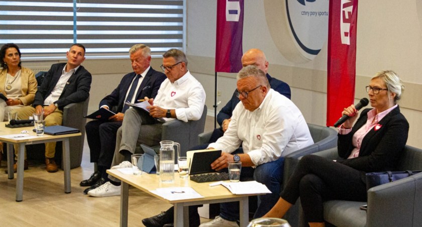 Debata kandydatów do Parlamentu RP I wideo, zdjęcia