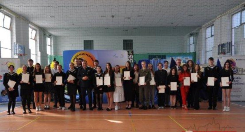 Najlepsi uczniowie nagrodzeni