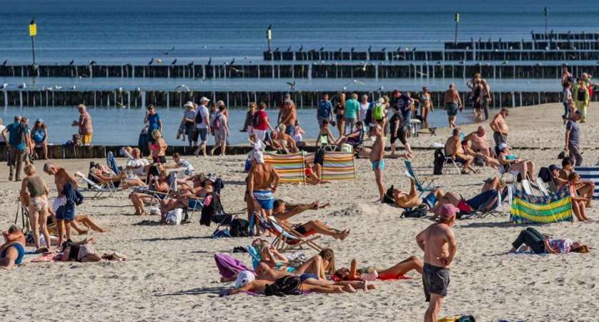 Początek jesieni na kołobrzeskiej plaży | zdjęca