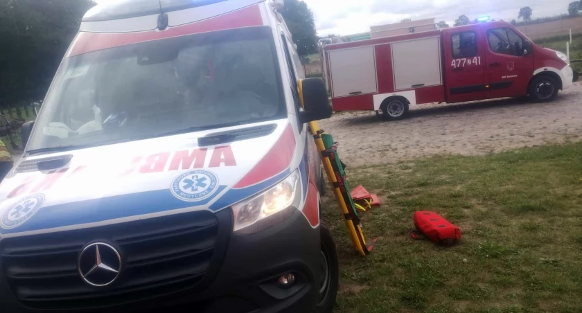 Interwencja lotniczej karetki. Mężczyzna spadł z wysokości