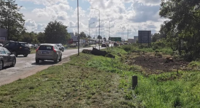 Zamieszanie z przebudową wjazdu do Kołobrzegu. Poszło o wykluczenie pieszych i rowerzystów