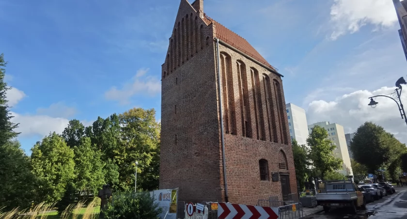 Zniknęły rusztowania z baszty lontowej. To jednak jeszcze nie koniec prac