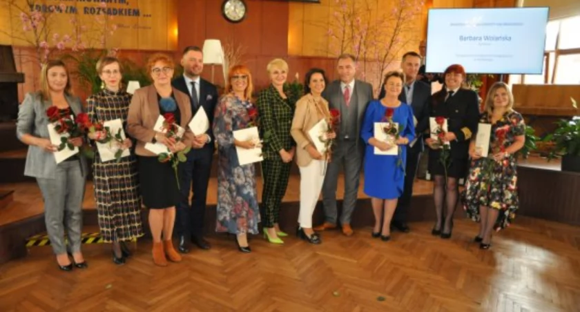Powiatowy Dzień Edukacji Narodowej. Doceniono najlepszych nauczycieli i dyrektorów