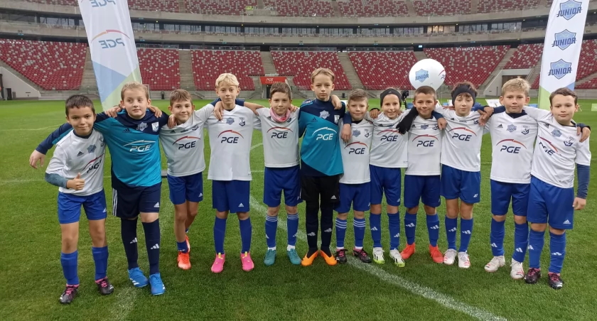 Młodzi piłkarze Kotwicy zagrali na stadionie narodowym