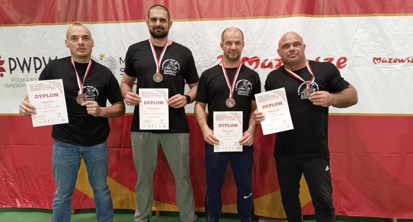 Czterech zawodników i cztery medale na UKS Zapasy Kołobrzeg