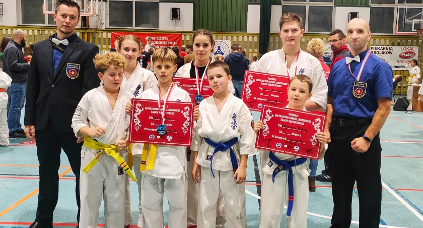 5 medali na Mistrzostwach Zachodniego Okręgu Karate Kontaktowego