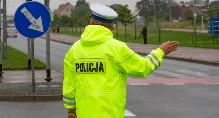 Prowadził mając dożywotni zakaz jazdy. Grozi mu 5 lat więzienia 