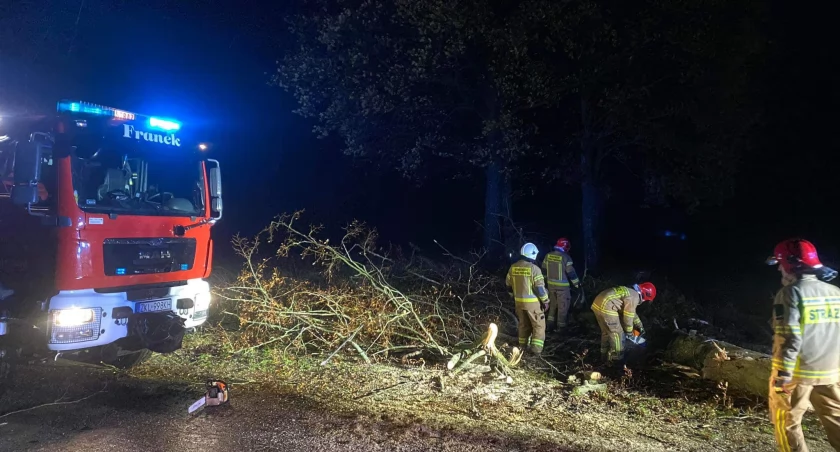 Strażak potrzebował pomocy. Podziękowania dla służby zdrowia