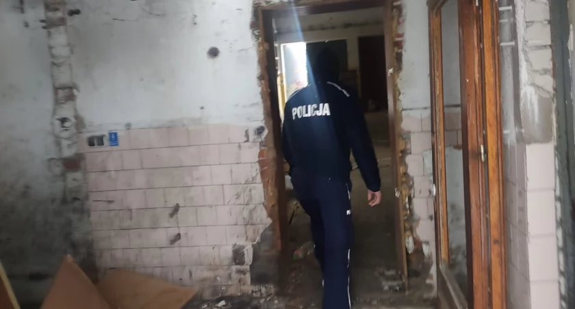 Kontrolują miejsca pobytu bezdomnych