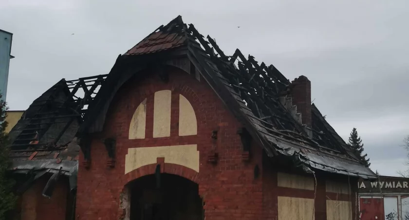 Pożar zabytkowego budynku starej kuźni