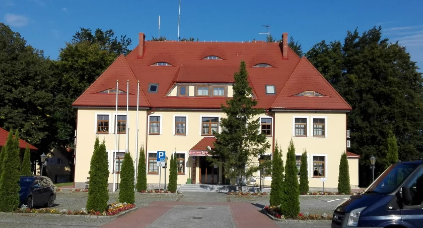 Ustronie Morskie. Gminne Konkursy Ofert