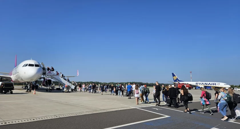 Zwiększona liczba rejsów. Nowe kierunki lotów