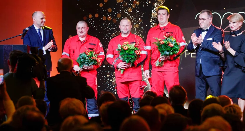 Gala Koników Kołobrzeskich i Pereł Powiatu. Burza oklasków dla kołobrzeskich ratowników