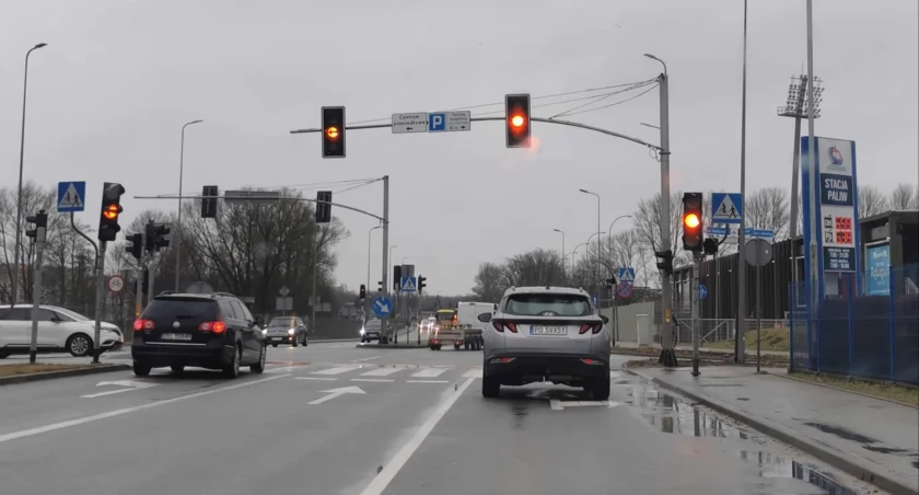 Uwaga kierowcy! To kolejna awaria świateł na tym skrzyżowaniu