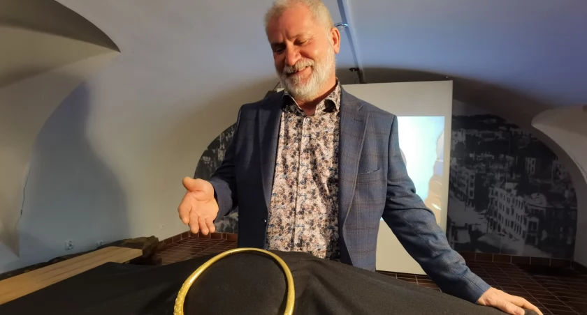 Kopia najcenniejszego kołobrzeskiego skarbu już w Muzeum | wideo