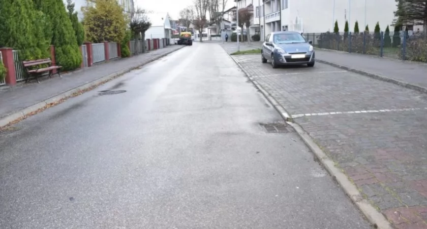 Ustronie Morskie. Trwa remont ul. Bolesława Chrobrego