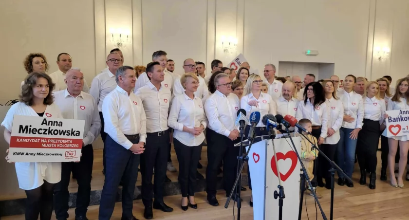 Koalicja Obywatelska ruszyła z kampanią wyborczą. „Chcemy uśmiechniętej Polski” | wideo