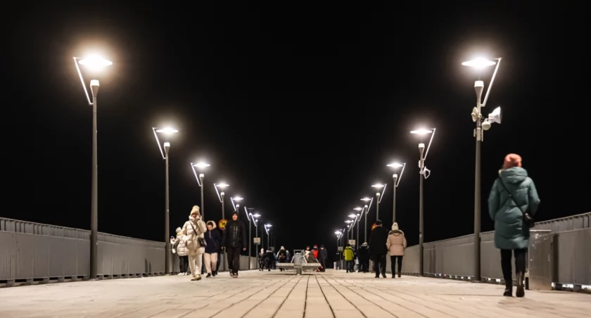 Wieczorny spacer nad morzem | zdjęcia