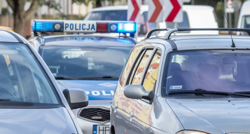 Dodatkowe patrole i nowy radiowóz. To efekt współpracy samorządu z policją