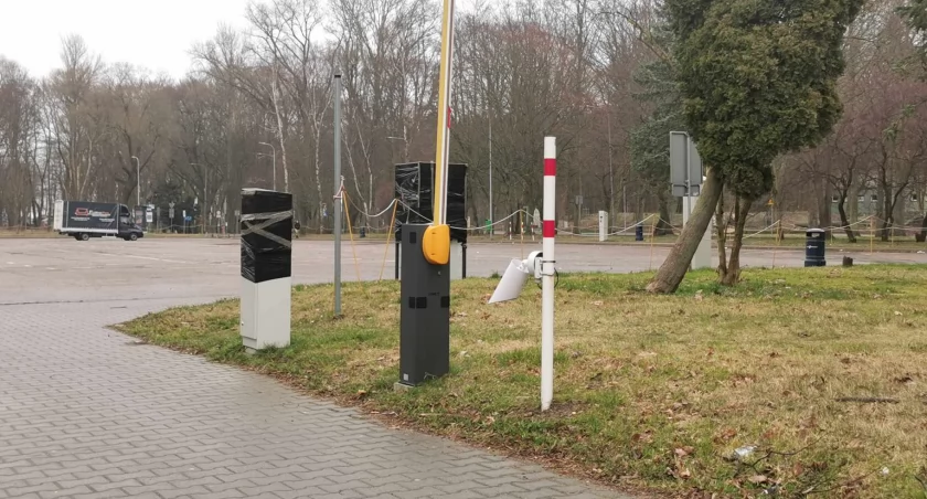 Nadmorski parking przejdzie metamorfozę. Ma tutaj powstać m.in. poziom podziemny
