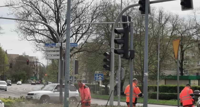 Trwa wymiana sygnalizacji świetlnej w centrum miasta