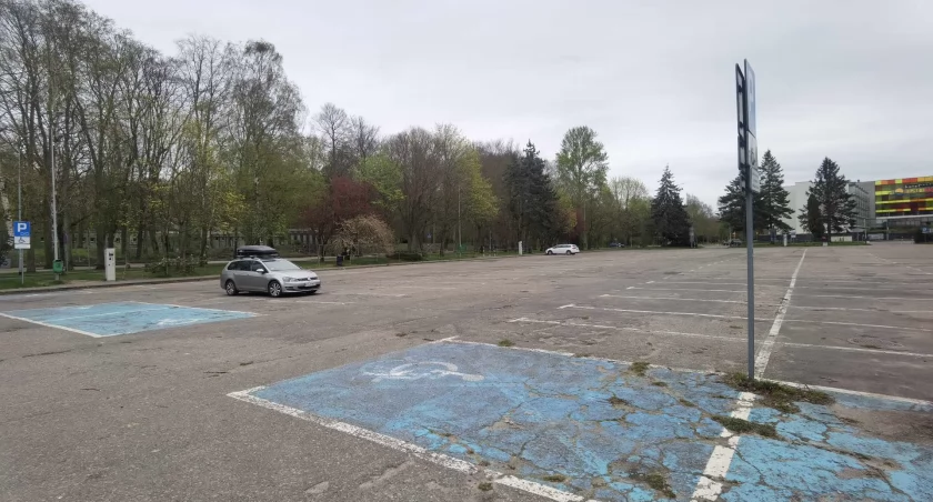 Podziemny parking przy amfiteatrze. Wybrano firmę, która wykona projekt inwestycji