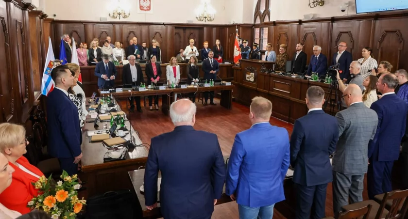 Rada Miasta wybrała prezydium. Wiadomo, kto stanie na jej czele | zdjęcia