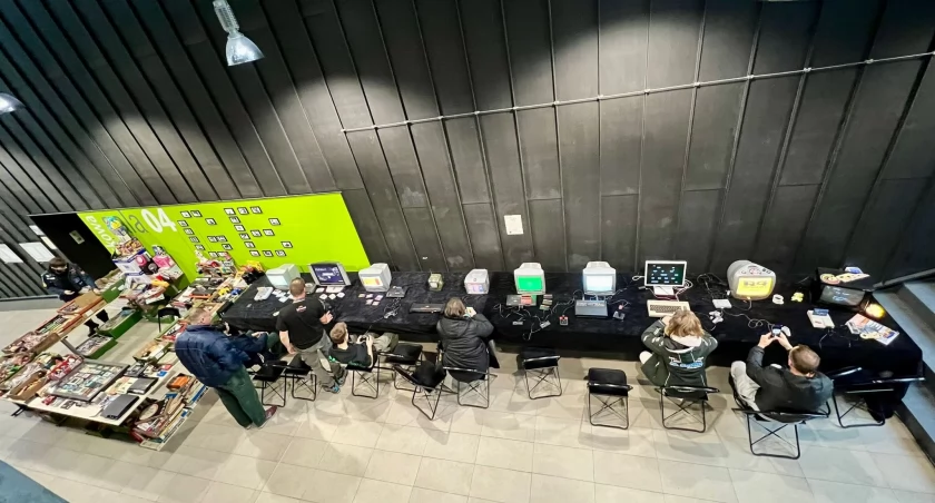StarCraft, NFS, Heroes III - zagraj w klasyki. Festiwal kultury retro gamingowej