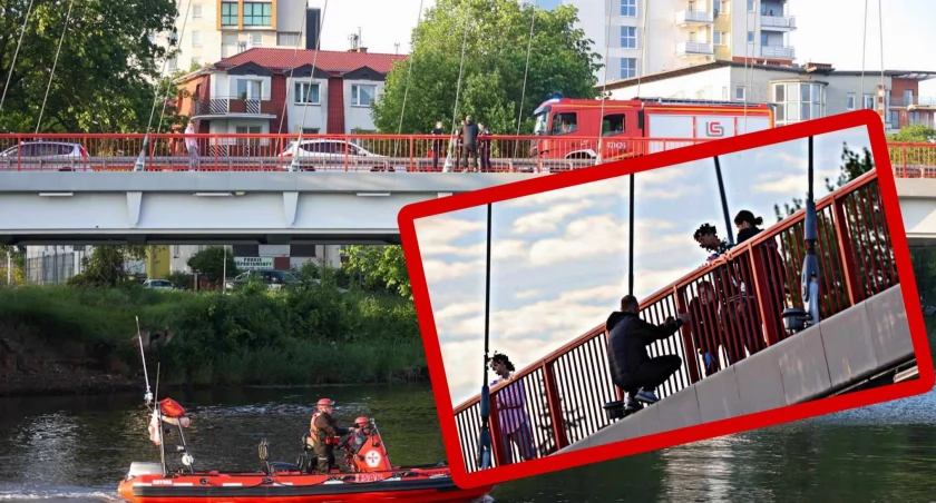 Mężczyzna chciał skoczyć z mostu. Powstrzymały go policjantki | zdjęcia