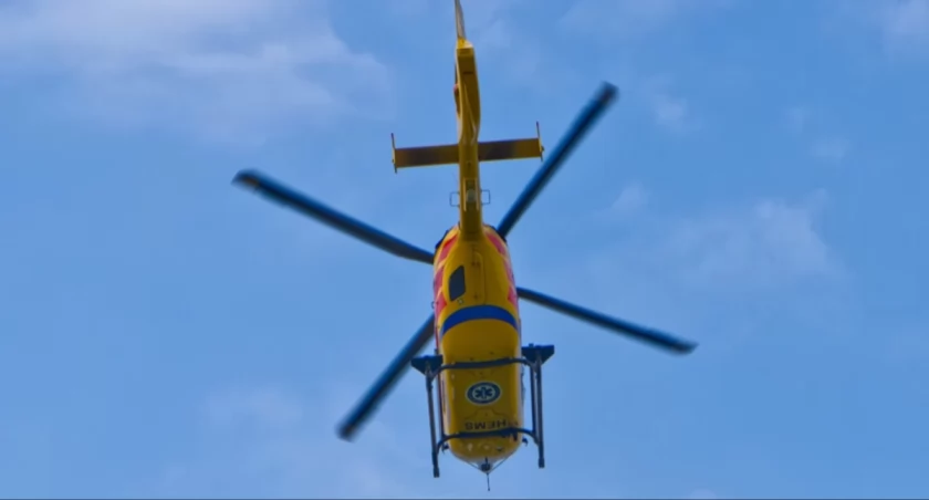 Wypadek w Ustroniu Morskim. Są poszkodowani, ląduje śmigłowiec LPR