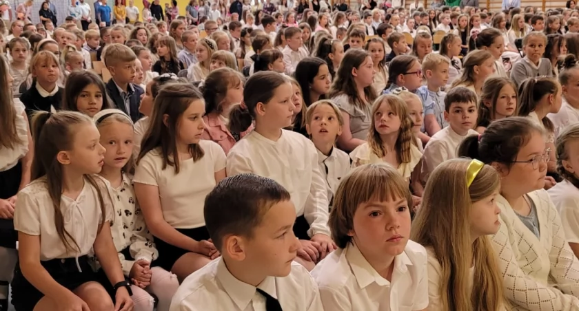 Uroczyste zakończenie roku szkolnego 2023/2024. Rozpoczynają się wakacje