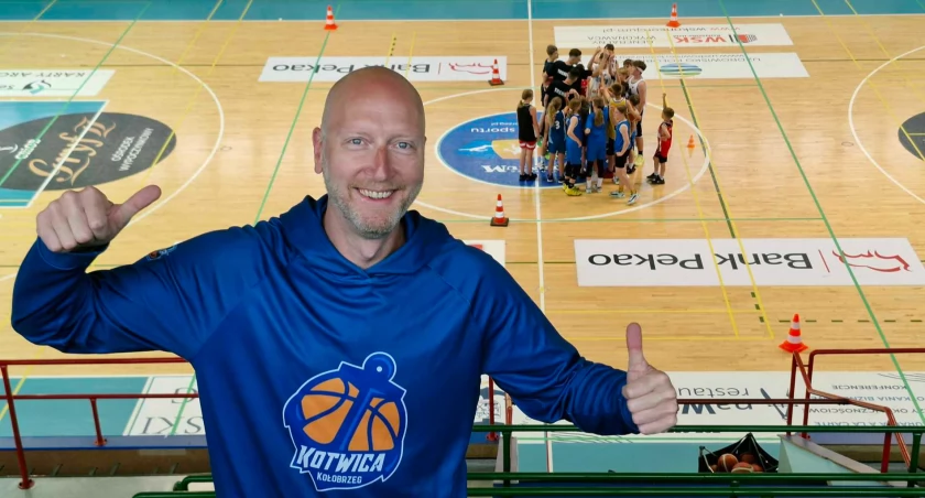 Tomasz Mrożek dyrektorem sportowym Kotwicy
