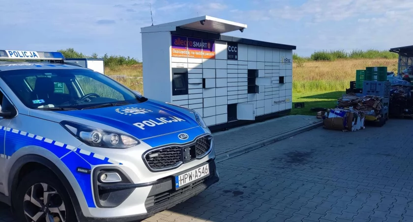 Włamał się do paczkomatu Inpost, wyłamał 12 skrytek. Śledztwo wykaże, co zabrał