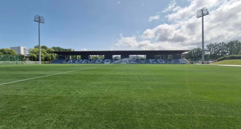 Stadion po odbiorach PZPN-u. W piątek mecz | wideo
