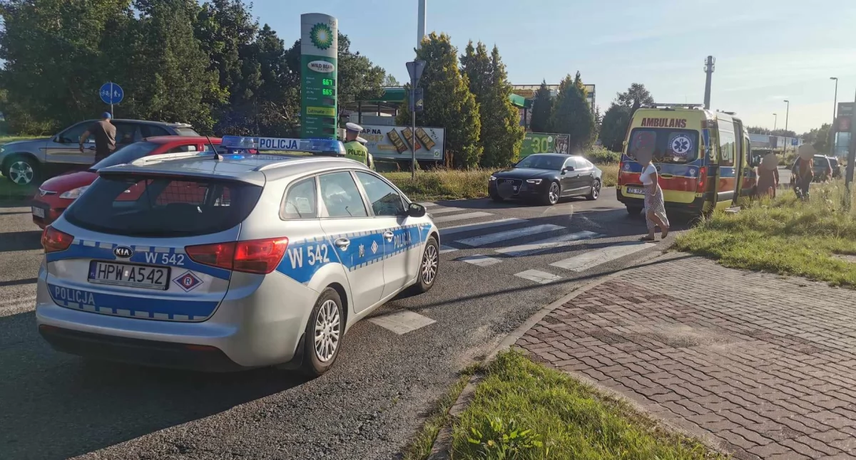 Potrącanie rowerzysty. Mężczyzna zabrany do szpitala