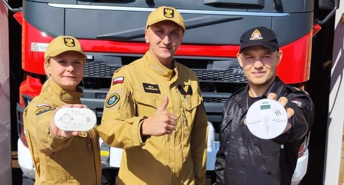 Po tragedii w Poznaniu strażacy apelują: czujki dymu mogą uratować życie