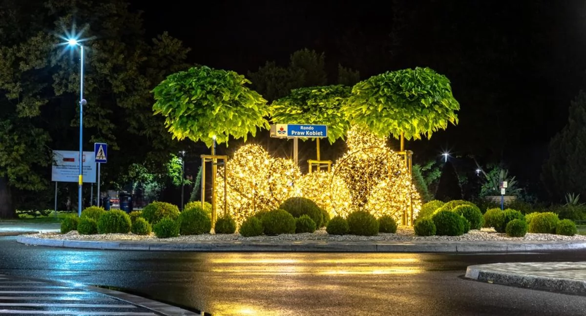 Część iluminacji zniknęła, ale niektóre zostaną na stałe...